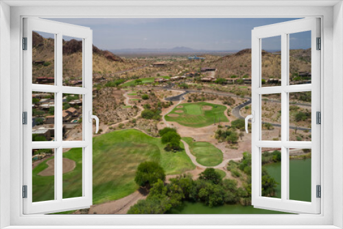 Fototapeta Naklejka Na Ścianę Okno 3D - A high definition aerial view of a golf course located in the southwestern United States.