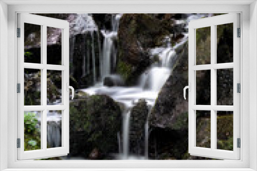 Fototapeta Naklejka Na Ścianę Okno 3D - Cascada Belaustegui 2