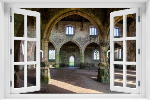 Fototapeta Naklejka Na Ścianę Okno 3D - Ruined church interior