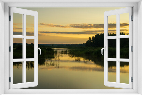 Fototapeta Naklejka Na Ścianę Okno 3D - Beautiful calm golden landscape at the sunset of the lake