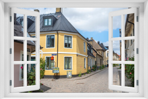 Fototapeta Naklejka Na Ścianę Okno 3D - Characteristic Strolling streets with Picturesque Buildings in Lund