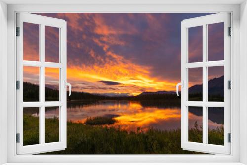Fototapeta Naklejka Na Ścianę Okno 3D - Sunset Sky at 3am in Alaska