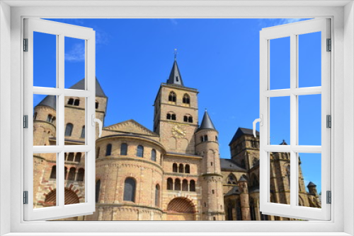 Fototapeta Naklejka Na Ścianę Okno 3D - Trier's Cathedral of Saint Peter (oldest in Germany)