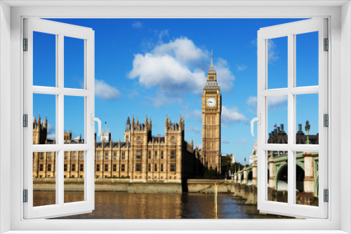 Fototapeta Naklejka Na Ścianę Okno 3D - Big ben and houses of parliament with blue sky