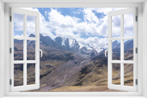 Fototapeta Naklejka Na Ścianę Okno 3D - Rainbow Mountain, is a mountain in the Andes of Peru with an altitude of 5,200 metres  above sea level. It is located on the road to the Ausangate mountain.