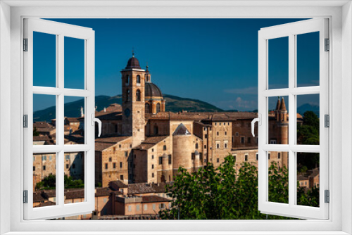 Fototapeta Naklejka Na Ścianę Okno 3D - Renaissance church in Urbino Italy