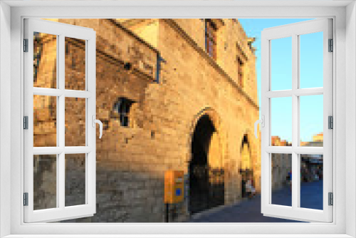 Fototapeta Naklejka Na Ścianę Okno 3D - Old Rhodes Town Architecture and People