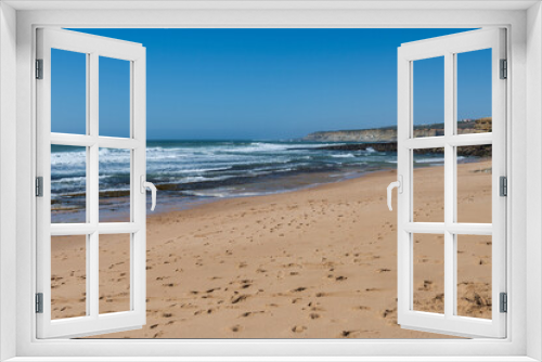 Fototapeta Naklejka Na Ścianę Okno 3D - Pedra Branca beach in Ericeira Portugal