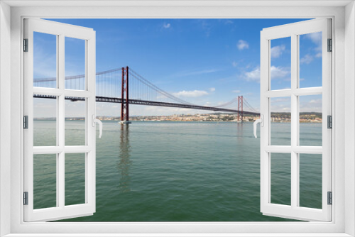 Fototapeta Naklejka Na Ścianę Okno 3D - Lisbon bridge