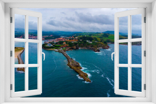 Fototapeta Naklejka Na Ścianę Okno 3D - San Vicente de la Barquera