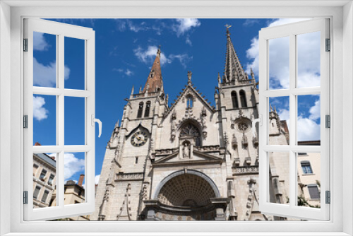 Fototapeta Naklejka Na Ścianę Okno 3D - Cathédrale Saint-Jean à Lyon, France