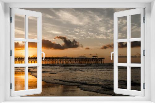 Fototapeta Naklejka Na Ścianę Okno 3D - sunset over the beach