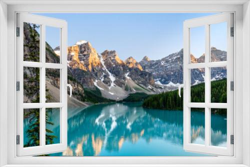 Fototapeta Naklejka Na Ścianę Okno 3D - Moraine Lake Sunset