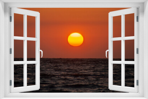Fototapeta Naklejka Na Ścianę Okno 3D - Ocaso en las playas del Sur