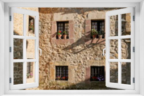Fototapeta Naklejka Na Ścianę Okno 3D - Ancient facade in Santillana del Mar, Cantabria