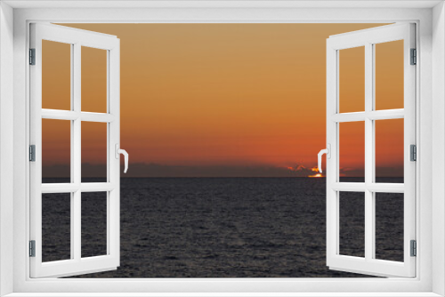 Fototapeta Naklejka Na Ścianę Okno 3D - Sunset on the sea, on the Atlantic Ocean