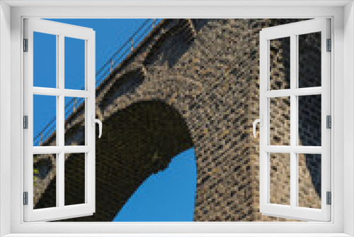 Fototapeta Naklejka Na Ścianę Okno 3D - Altes Viadukt in Daun / Eifel