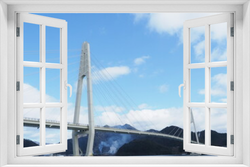 Fototapeta Naklejka Na Ścianę Okno 3D - 青空と吊橋