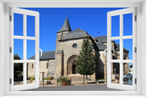 Fototapeta Naklejka Na Ścianę Okno 3D - Eglise de Lubersac (Corrèze)