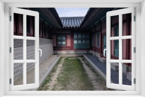 Fototapeta Naklejka Na Ścianę Okno 3D - Korean Temple Ancient Street Seoul