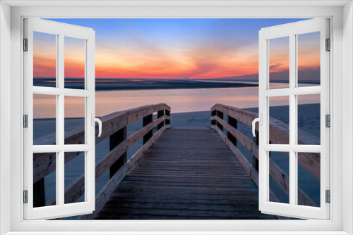 Fototapeta Naklejka Na Ścianę Okno 3D - Sunrise on the Boardwalk at Gould's Inlet Beach, St Simons Island, GA