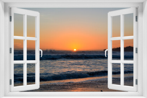 Fototapeta Naklejka Na Ścianę Okno 3D - sunset over the sea
