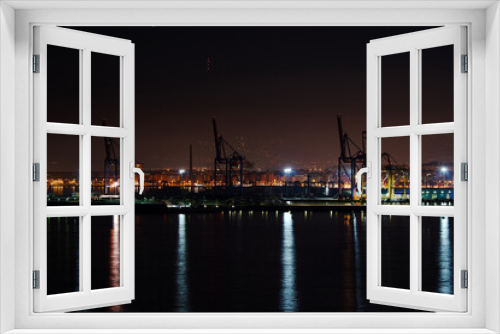 Fototapeta Naklejka Na Ścianę Okno 3D - Night view of the port of Málaga, Spain