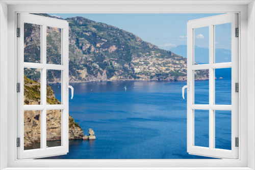 Fototapeta Naklejka Na Ścianę Okno 3D - Positano coastline
