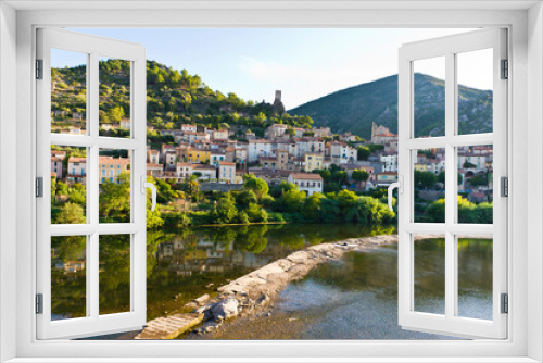 Fototapeta Naklejka Na Ścianę Okno 3D - Roquebrun, Herault, Languedoc Roussillon, France