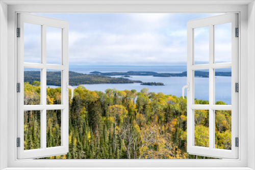 Fototapeta Naklejka Na Ścianę Okno 3D - Wayswaugoing Overlook near Grand Portage, Minnesota, overlooking the Susie Islands on Lake Superior in fall