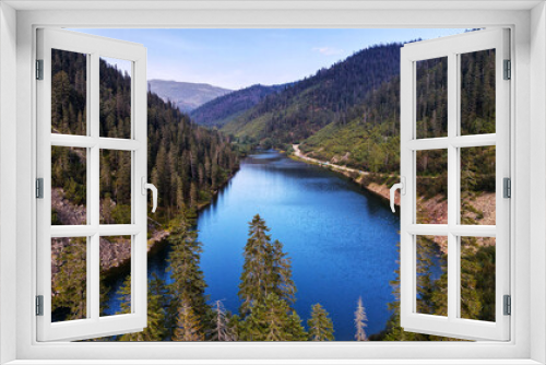 Fototapeta Naklejka Na Ścianę Okno 3D - Mountain Lake, Sunny, Coniferous Forest, Cliffs, Blue 