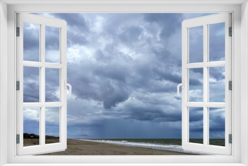 Fototapeta Naklejka Na Ścianę Okno 3D - Storm clouds over the beach