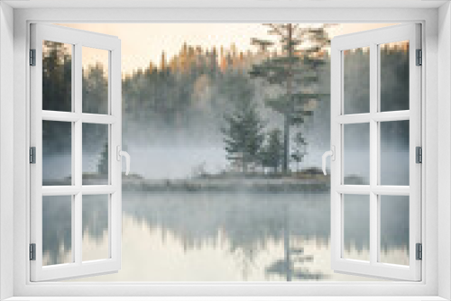 Fototapeta Naklejka Na Ścianę Okno 3D - A Misty Early Morning