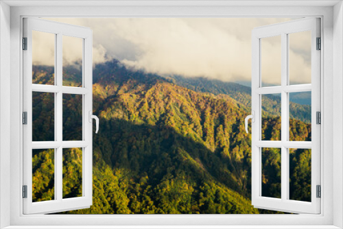 Fototapeta Naklejka Na Ścianę Okno 3D - 夕焼けと燃える紅葉　山岳風景　雨飾山