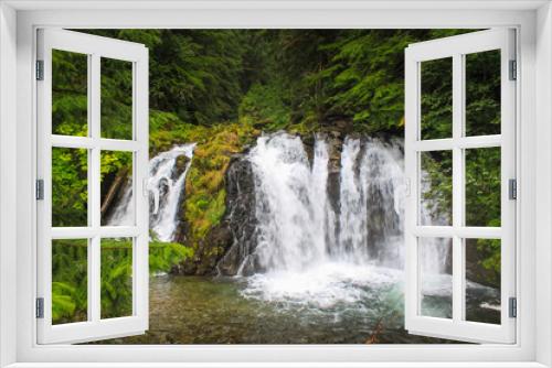 Fototapeta Naklejka Na Ścianę Okno 3D - Waterfall in Juneau Alaska