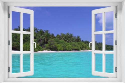 Fototapeta Naklejka Na Ścianę Okno 3D - Coastline, sand, palm trees, ocean breeze