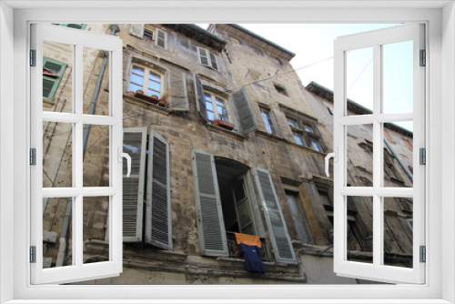 Fototapeta Naklejka Na Ścianę Okno 3D - House in the Provence