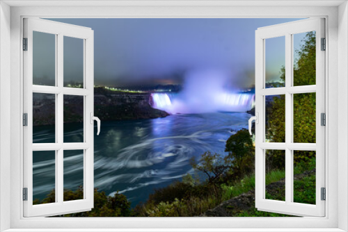 Fototapeta Naklejka Na Ścianę Okno 3D - Niagara Falls at Night During the Storm