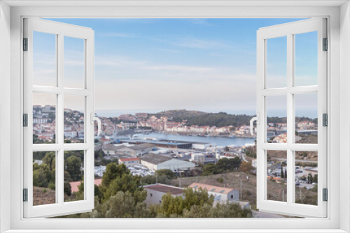 Panorama de la ville de Port Vendres dans les Pyrénées orientales (France)