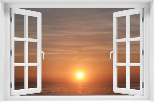 Fototapeta Naklejka Na Ścianę Okno 3D - Seascape. Dawn over the Atlantic Ocean.