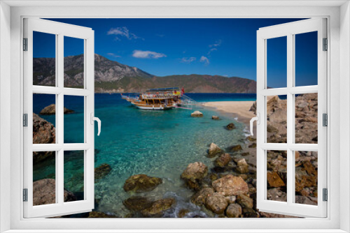 Fototapeta Naklejka Na Ścianę Okno 3D - Sea trip to the Turkish island of Suluada with white sand and emerald water. A delightful place to relax and sunbathe.
