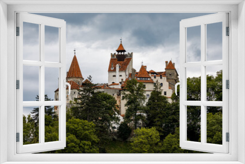 Fototapeta Naklejka Na Ścianę Okno 3D - The castle of bran in Transylvania Romania