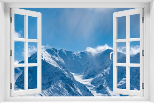Fototapeta Naklejka Na Ścianę Okno 3D - altai mountain aktru