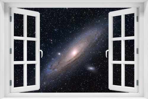 Fototapeta Naklejka Na Ścianę Okno 3D -  Галактика Андромеды 
Галактика Андромеды или M31, расположенная в одноименном созвездии. Это самая яркая галактика, которую можно увидеть невооруженным глазом. В будущем, а именно через 3 млрд лет, о