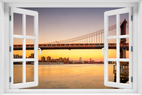 Fototapeta Naklejka Na Ścianę Okno 3D - Manhattan Bridge just after sunset