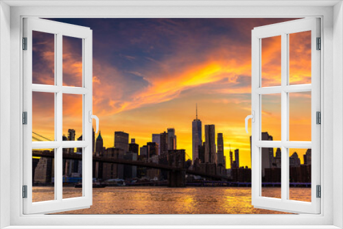 Fototapeta Naklejka Na Ścianę Okno 3D - Brooklyn Bridge and Manhattan at sunset