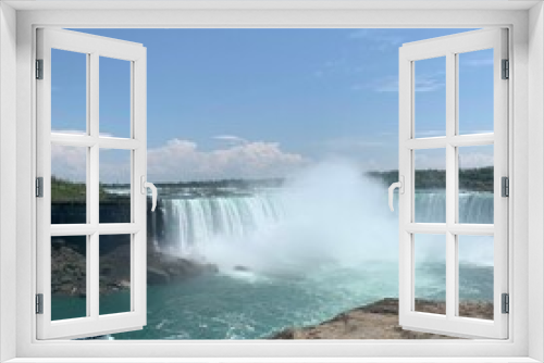 Fototapeta Naklejka Na Ścianę Okno 3D - Niagara Falls From a Cliff