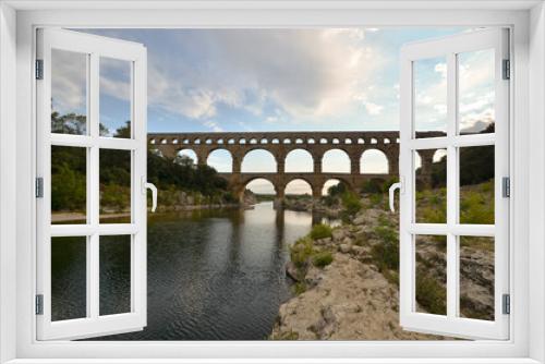 Fototapeta Naklejka Na Ścianę Okno 3D - Pont du Gard - Antico acquedotto Romano - Francia