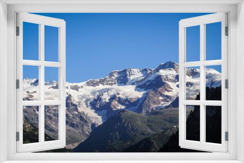 Fototapeta Naklejka Na Ścianę Okno 3D - Aosta Valley, known for the iconic, snow-capped peaks the Matterhorn, Mont Blanc, Monte Rosa and Gran Paradiso