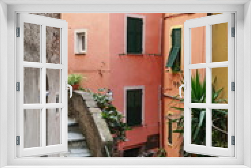 Fototapeta Naklejka Na Ścianę Okno 3D - Street in Vernazza village, Cinque Terre, Italy